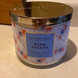 Bath & Body Works Candle